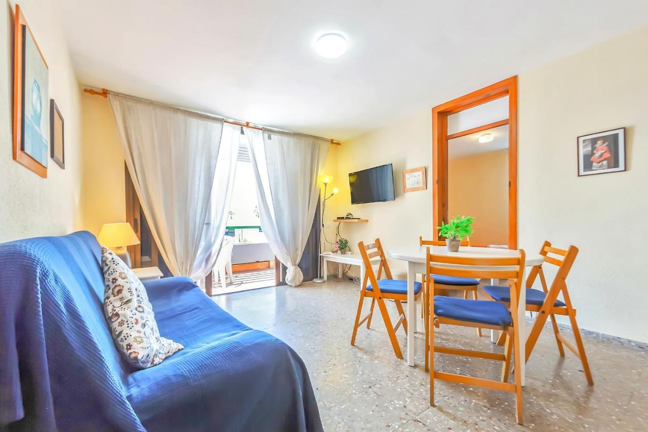 Apartment Near Playa De Las Americas With Wifi And Pool, Tenerife Sur Exteriör bild