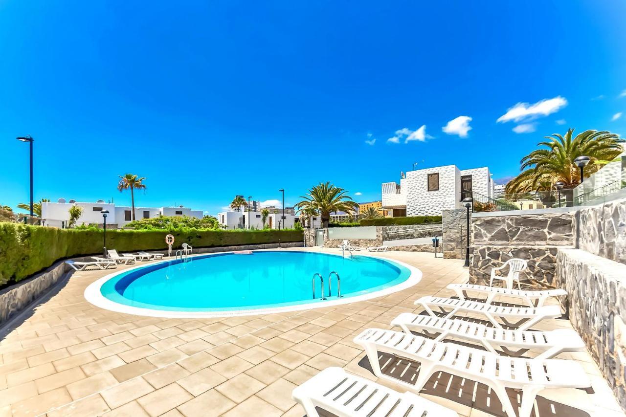 Apartment Near Playa De Las Americas With Wifi And Pool, Tenerife Sur Exteriör bild